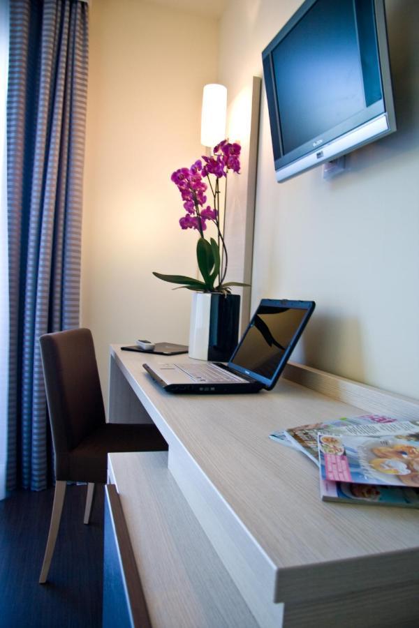 מאלצ'סינה Hotel Campagnola מראה חיצוני תמונה