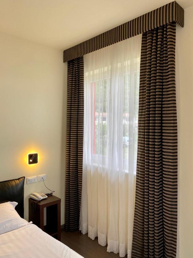 מאלצ'סינה Hotel Campagnola מראה חיצוני תמונה